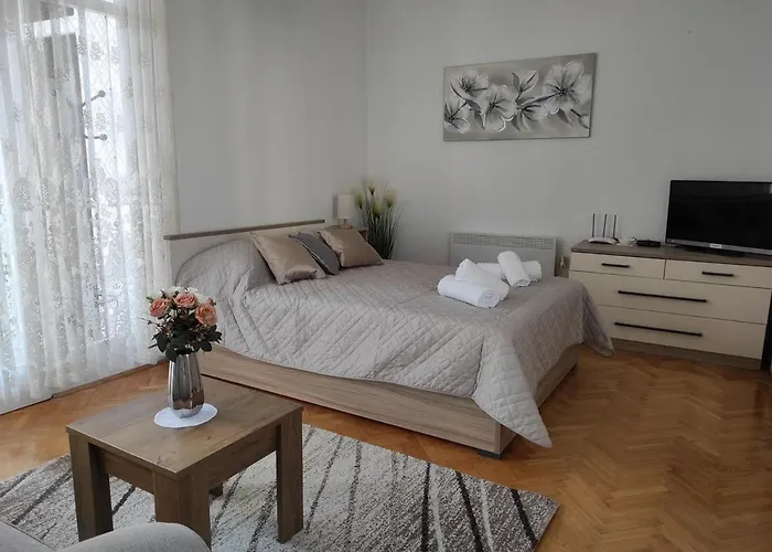 Apartman Centar Sare